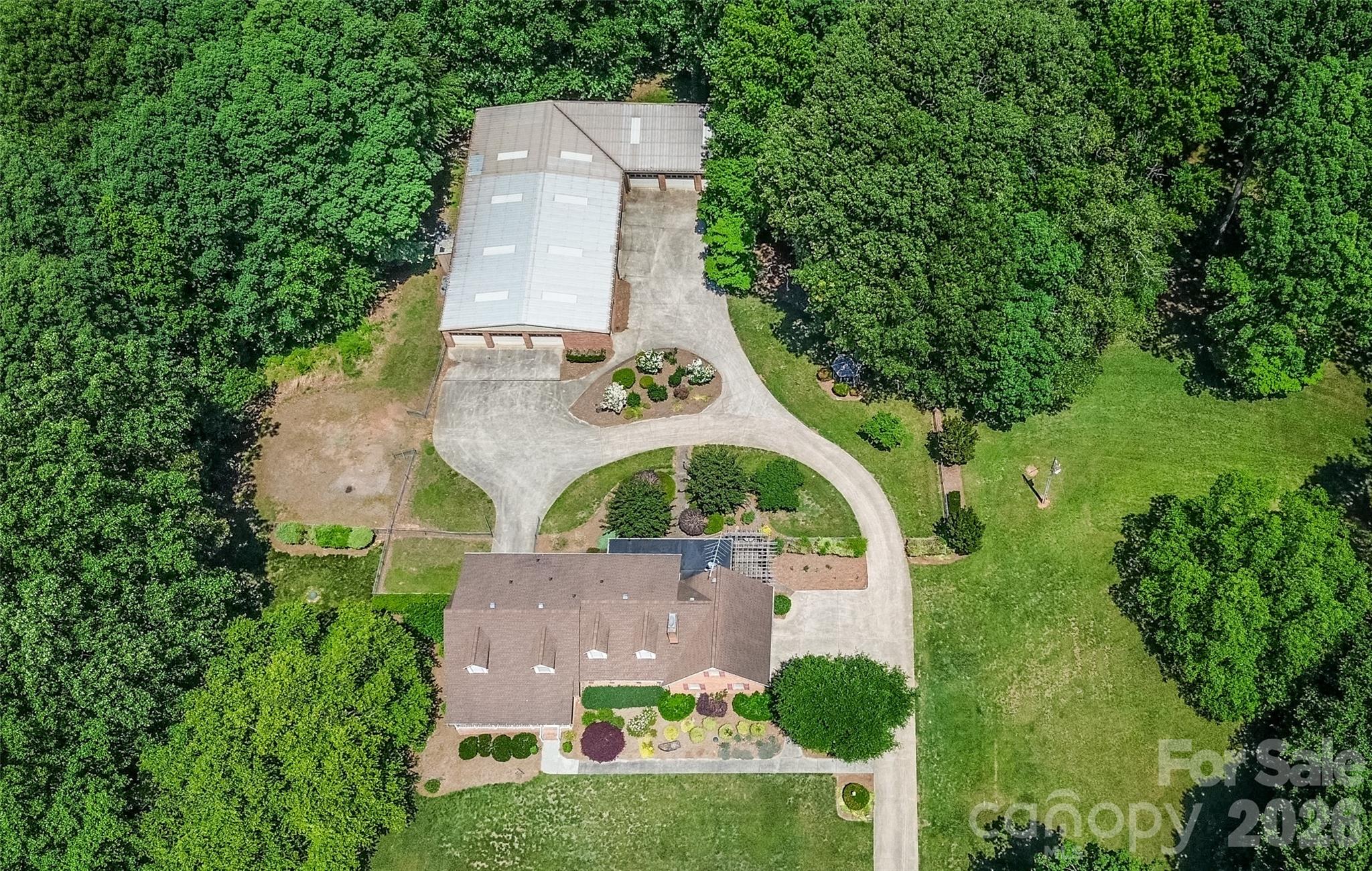 229 Dunlap Gate Road Statesville, NC 28625 - Photo 3 of 48