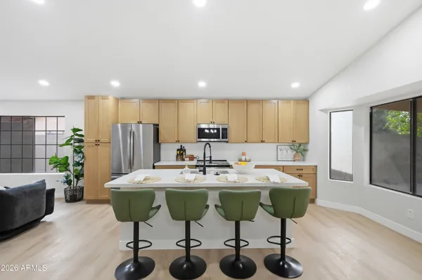 $600,000 | 1455 East Brentrup Drive, Tempe, AZ 85283