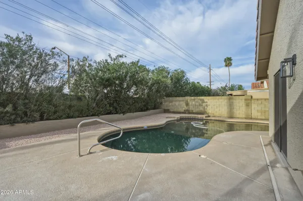 $600,000 | 1455 East Brentrup Drive, Tempe, AZ 85283