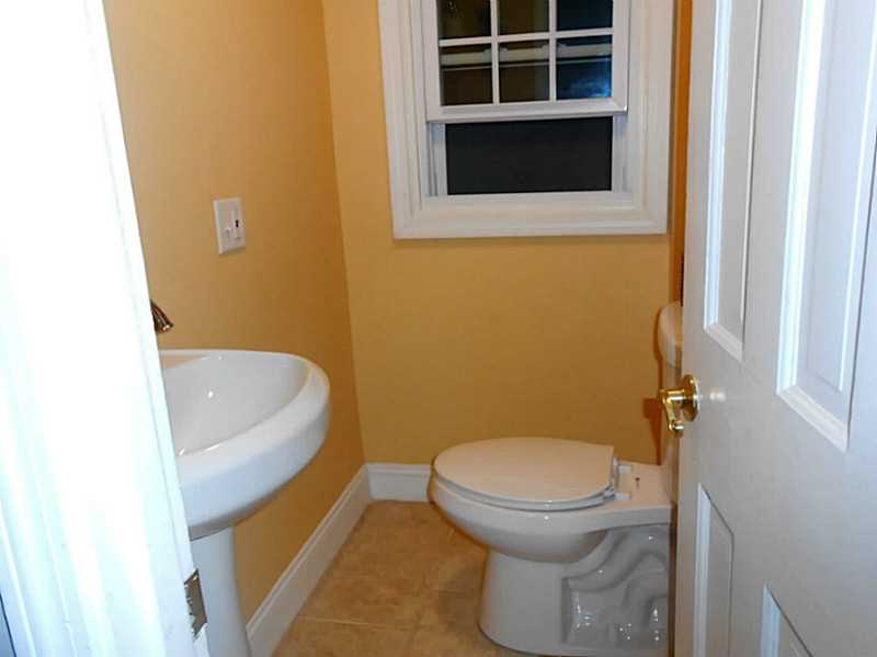 113 Benedict Road Warwick, RI 02888 - Photo 11 of 17 Bathroom.