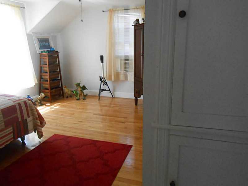 113 Benedict Road Warwick, RI 02888 - Photo 13 of 17 Bedroom.