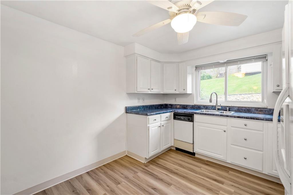 437 Spring Valley Road West Mifflin, PA 15122 - Photo 8 of 25 Gallery Image 8