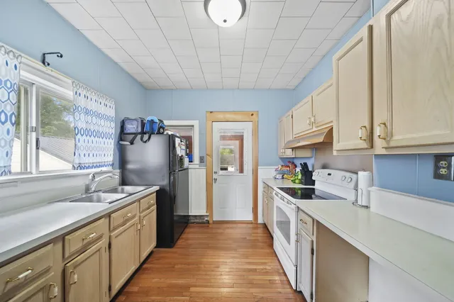 $165,000 | 206 Marshall Street, Brooklyn, MI 49230