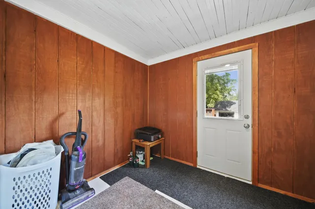 $165,000 | 206 Marshall Street, Brooklyn, MI 49230