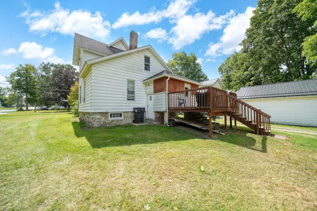 $165,000 | 206 Marshall Street, Brooklyn, MI 49230