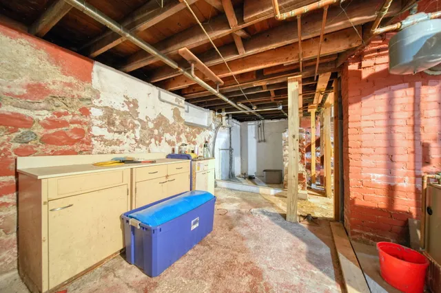 $165,000 | 206 Marshall Street, Brooklyn, MI 49230