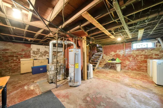 $165,000 | 206 Marshall Street, Brooklyn, MI 49230