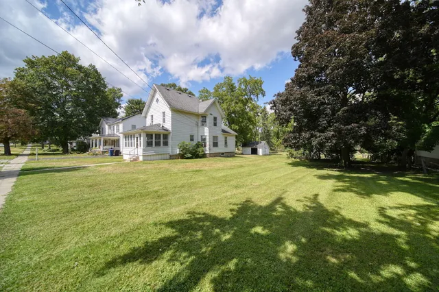 $165,000 | 206 Marshall Street, Brooklyn, MI 49230