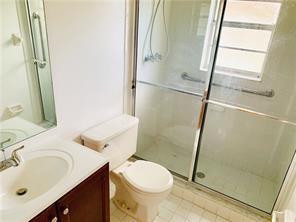 7324 Southwest 8th Court North Lauderdale, FL 33068 - Photo 7 of 10 2ND BATHRM