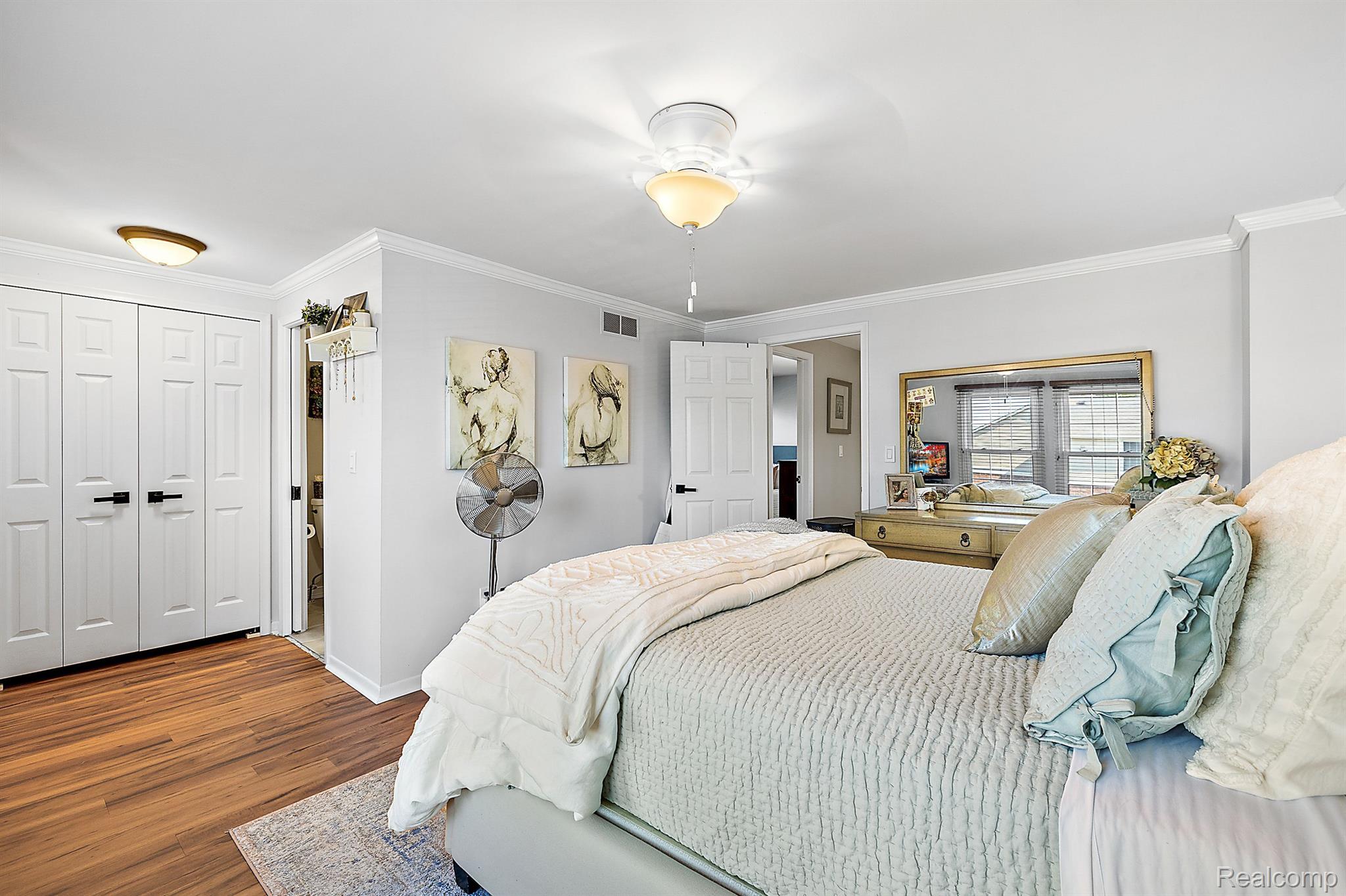 3433 Crooks Road Royal Oak, MI 48073 - Photo 17 of 28 Gallery Image 17