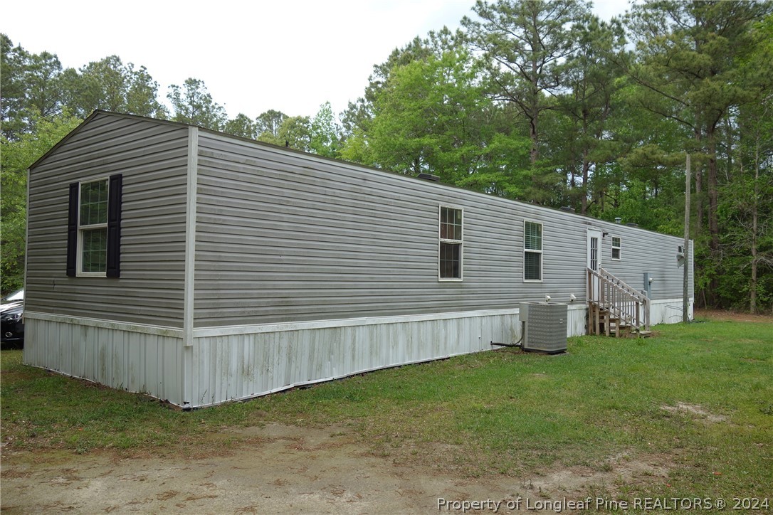 432 Riley Circle Lumberton, NC 28360 - Photo 3 of 20 Gallery Image 3