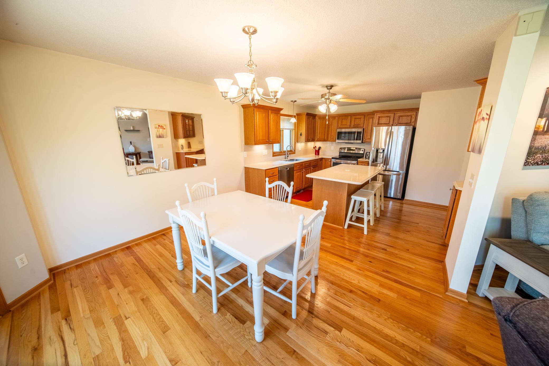546 Lake Crest Lane Northwest Rochester, MN 55901 - Photo 8 of 54