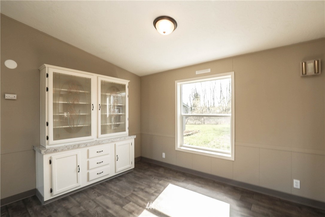 742 Koontz Road Chehalis, WA 98532 - Photo 6 of 20