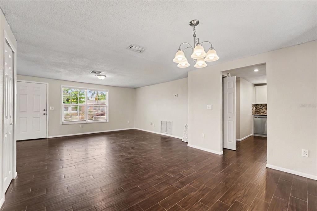 9130 Crabtree Lane Port Richey, FL 34668 - Photo 5 of 15 Gallery Image 5