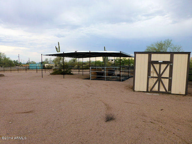 4280 North Arizona Road Apache Junction, AZ 85119 - Photo 34 of 48 Mare Motel and Tack Shed