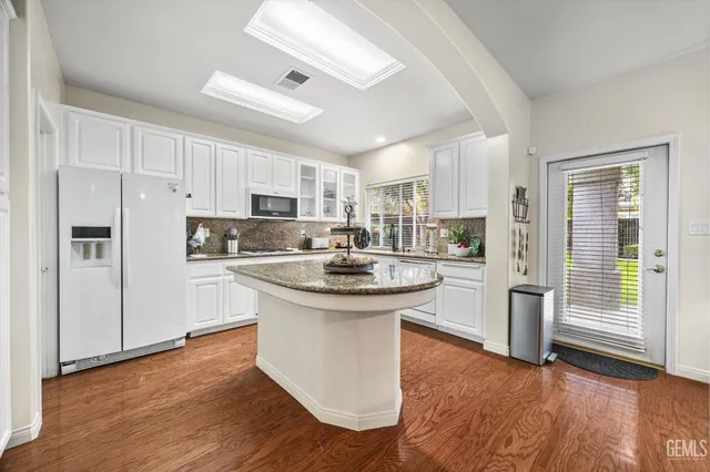 $445,000 | Undisclosed Address, Bakersfield, CA 93311