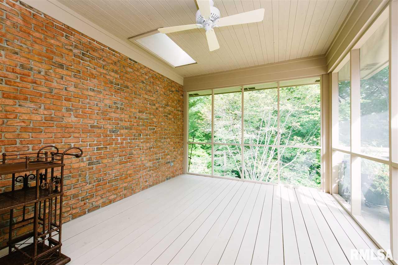 206 Greystone Court Dunlap, IL 61525 - Photo 20 of 36 Gallery Image 20