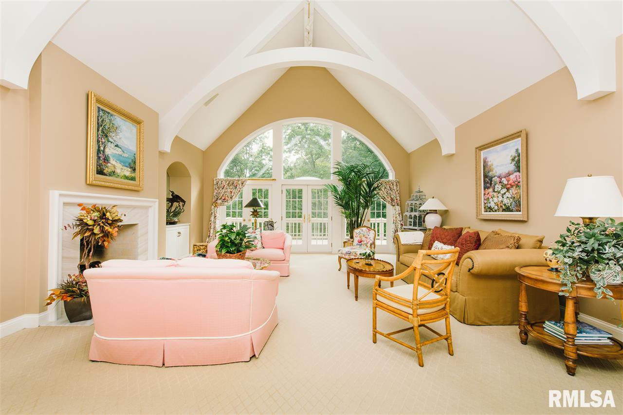 206 Greystone Court Dunlap, IL 61525 - Photo 6 of 36 Gallery Image 6