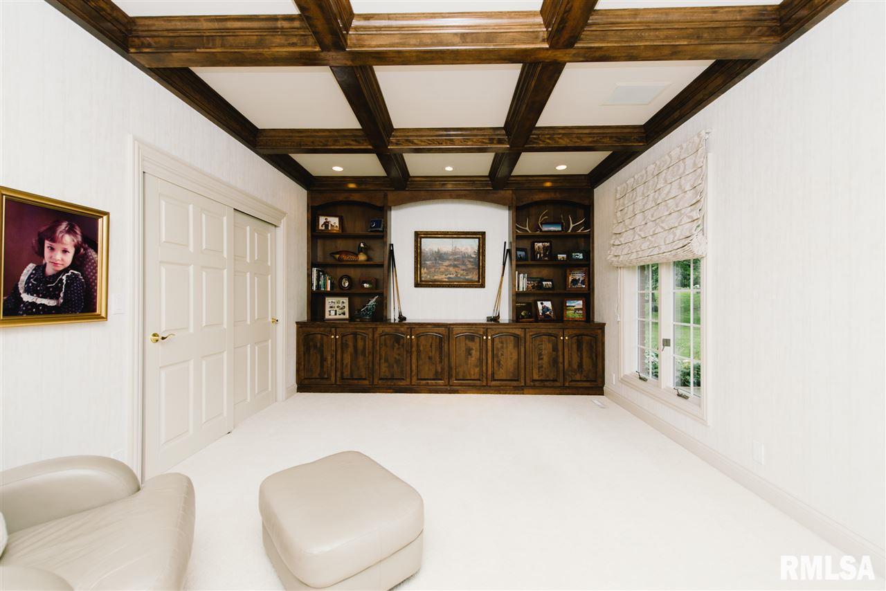 206 Greystone Court Dunlap, IL 61525 - Photo 9 of 36 Gallery Image 9