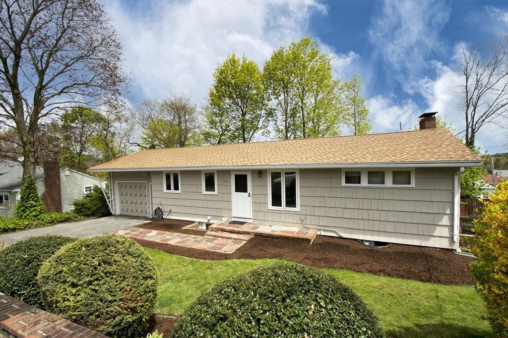 196 Governors Road Quincy, MA 02169 - Photo 1 of 34 Gallery Image 1