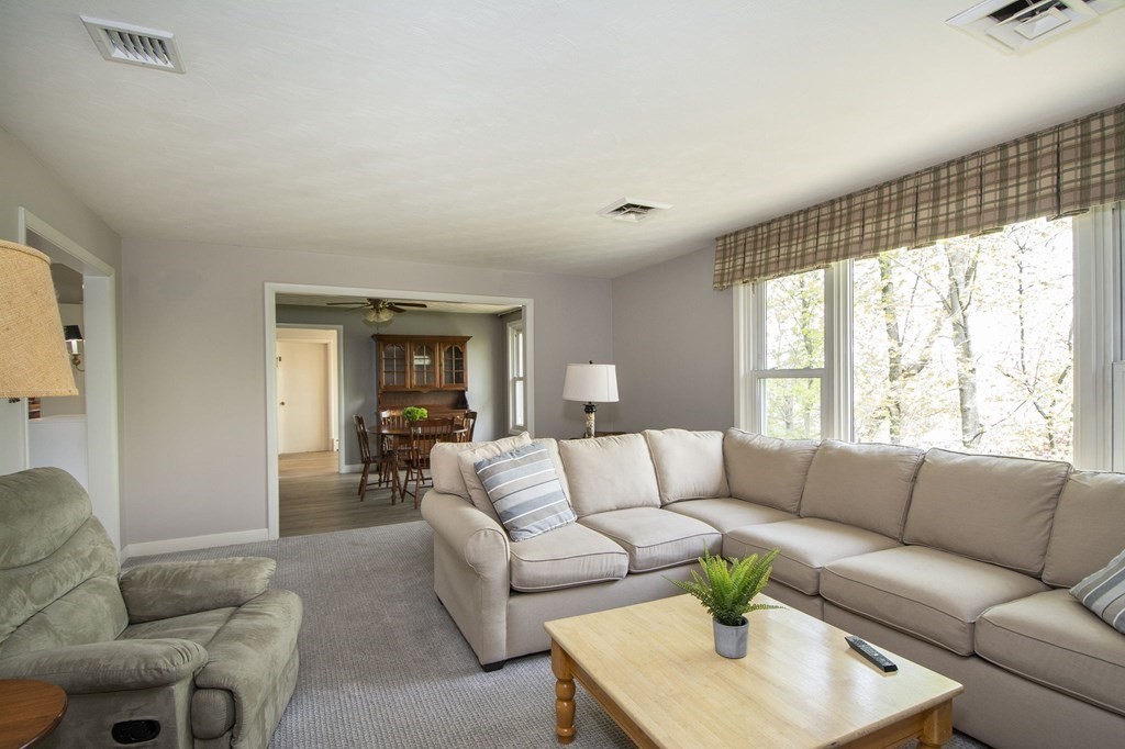 196 Governors Road Quincy, MA 02169 - Photo 23 of 34 Gallery Image 23