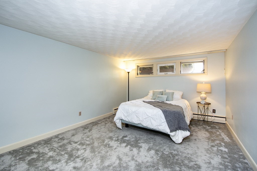 196 Governors Road Quincy, MA 02169 - Photo 29 of 34 Gallery Image 29