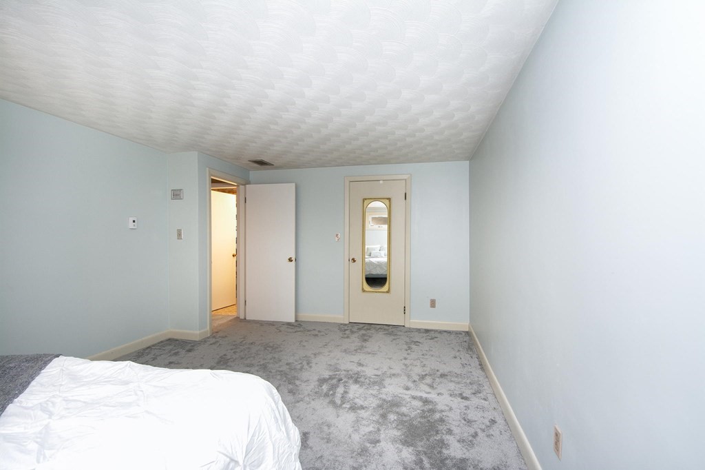196 Governors Road Quincy, MA 02169 - Photo 30 of 34 Gallery Image 30