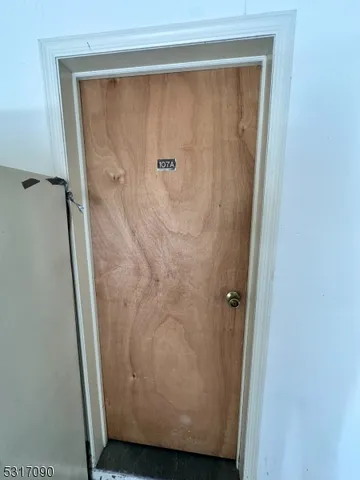 $3,150 | 107A South Maple Avenue, Unit A, Park Ridge, NJ 07656