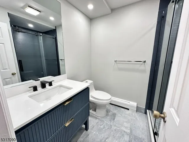 $3,150 | 107A South Maple Avenue, Unit A, Park Ridge, NJ 07656