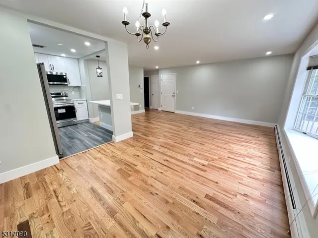 $3,150 | 107A South Maple Avenue, Unit A, Park Ridge, NJ 07656