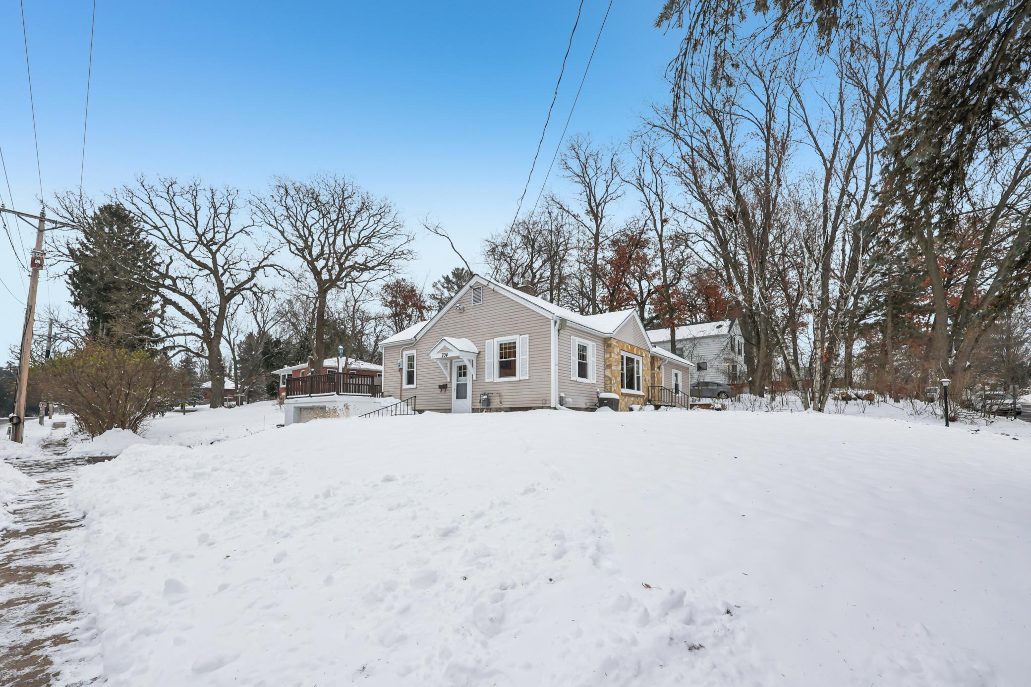 704 Spring Street River Falls, WI 54022 - Photo 5 of 59