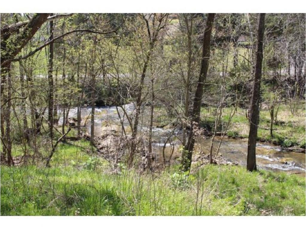983 Fall Creek Road Kingsport, TN 37617 - Photo 17 of 36 Photo 16