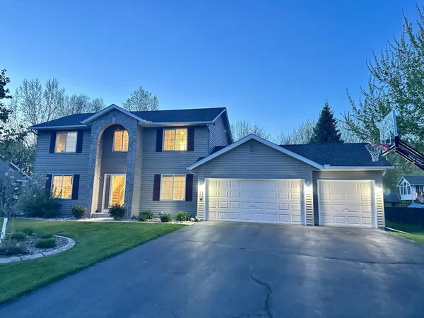 $449,900 | 2197 Jean Way, Elko New Market, MN 55054
