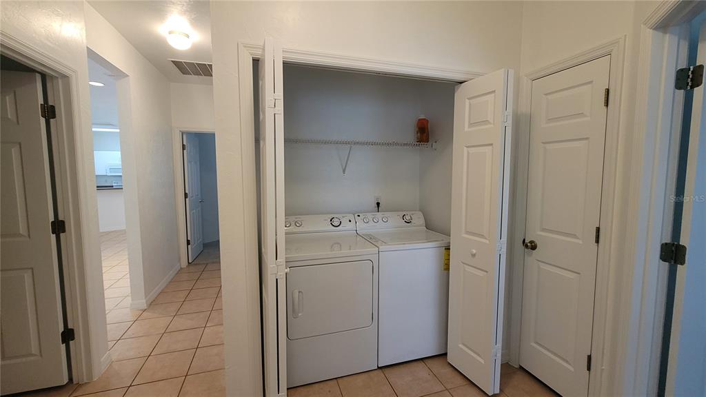 4926 Northwest 78 Road Gainesville, FL 32653 - Photo 13 of 18 a view of utility room