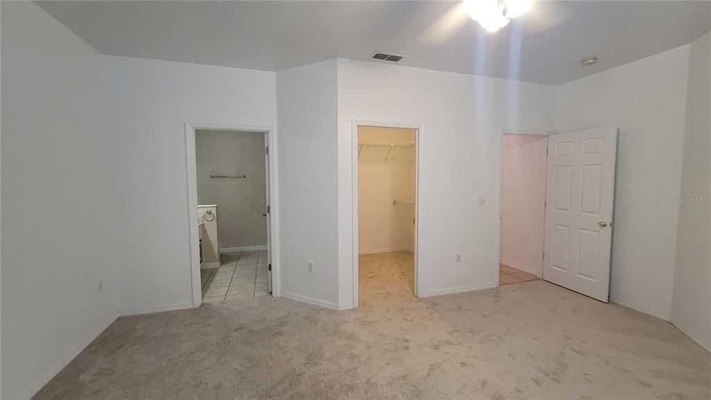 4926 Northwest 78 Road Gainesville, FL 32653 - Photo 9 of 18