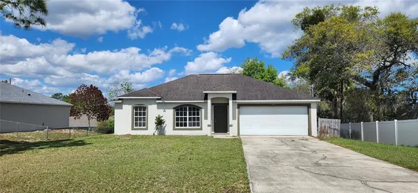$295,000 | 135 Larchmont Drive, Deltona, FL 32738