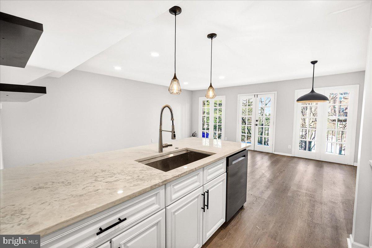 1911 Lyttonsville Road, Unit 1911 Silver Spring, MD 20910 - Photo 9 of 37