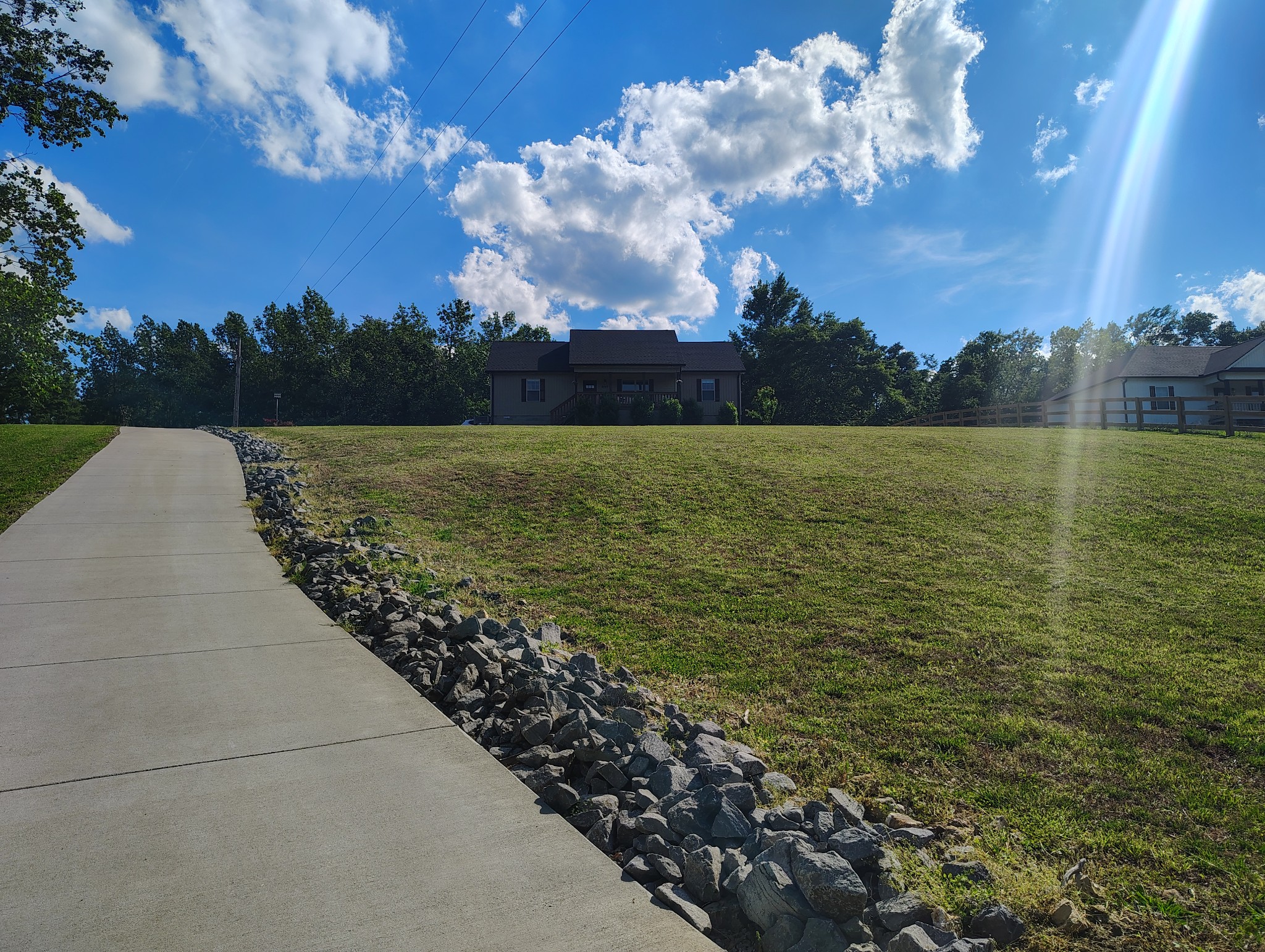8447 Epperson Springs Road Westmoreland, TN 37186 - Photo 5 of 25 a view of an ocean with beach