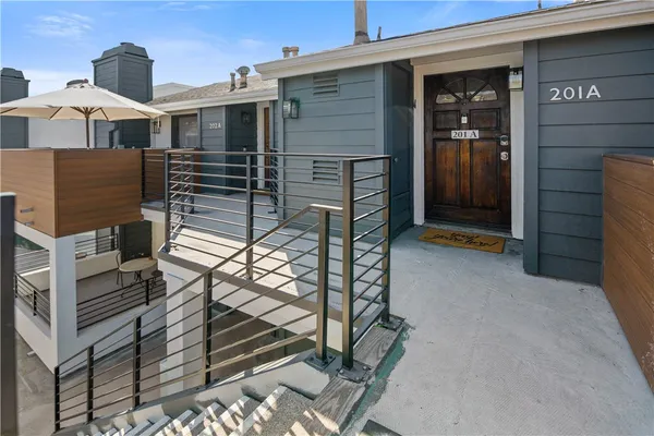 $750,000 | 345 Avocado Street, Unit 201A, Costa Mesa, CA 92627