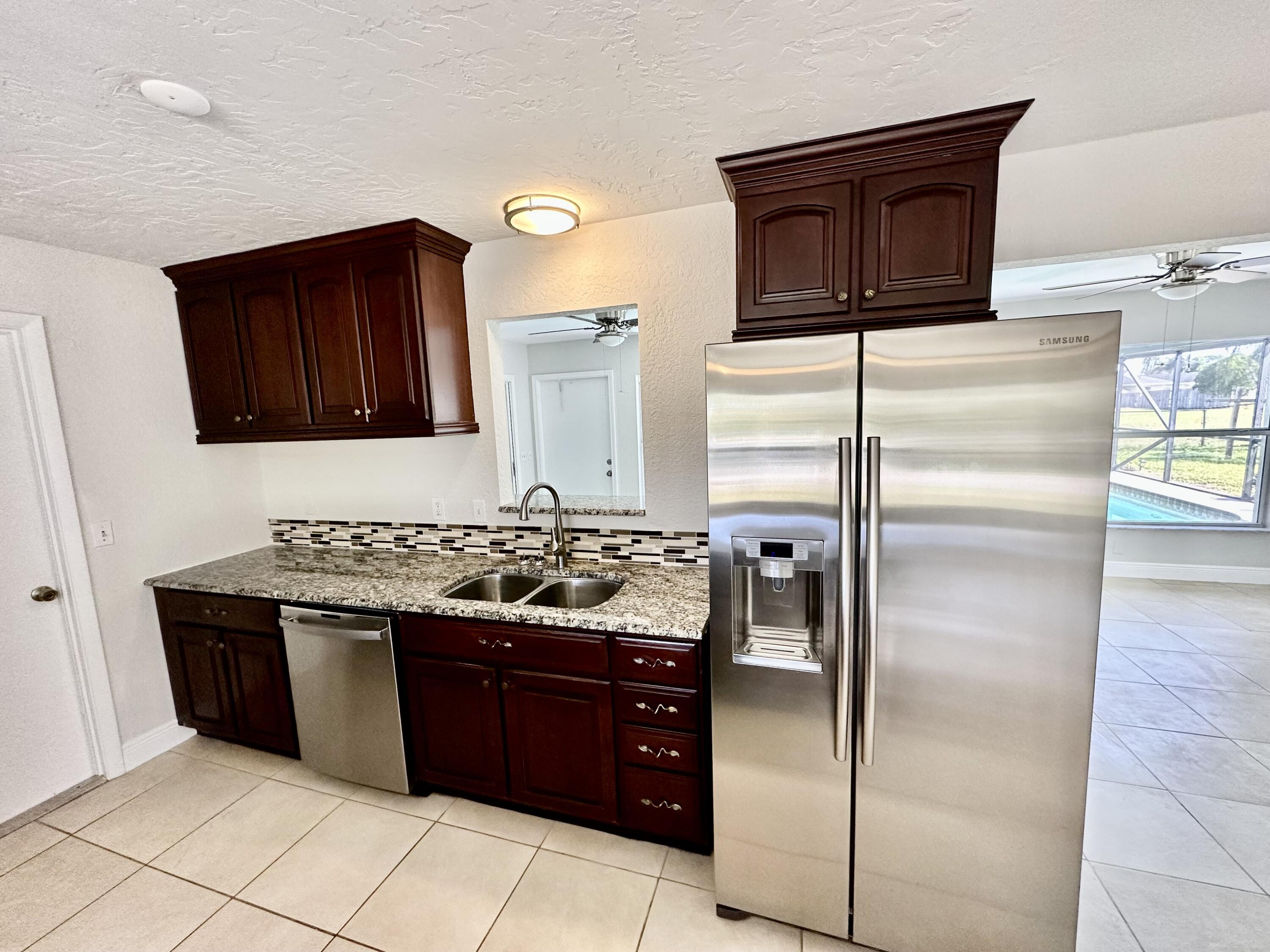 741 Southwest Aster Road Port St. Lucie, FL 34953 - Photo 10 of 32 IMG_8087