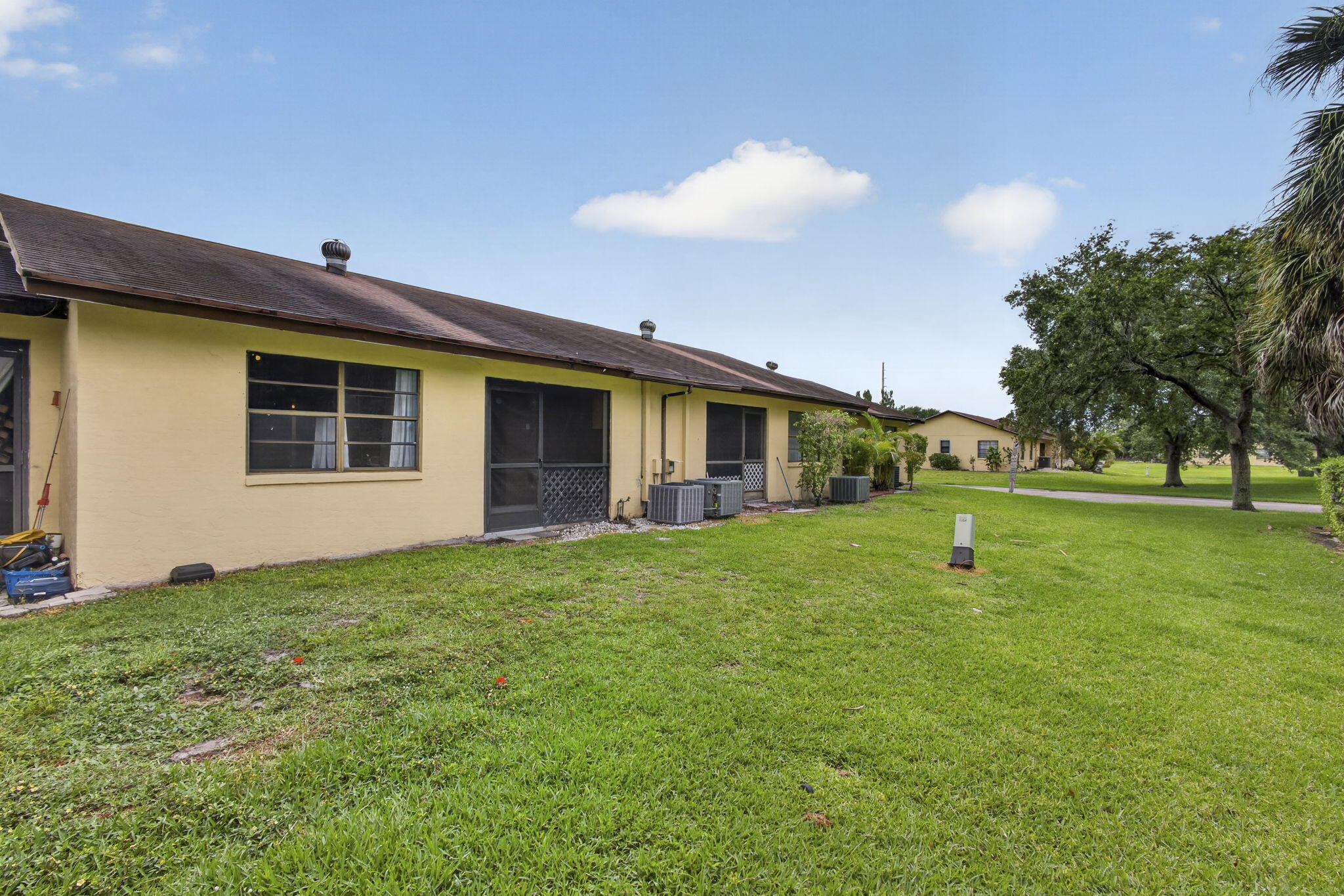 4661 Perth Road West Palm Beach, FL 33415 - Photo 32 of 33 31-web-or-mls-BS1A3765