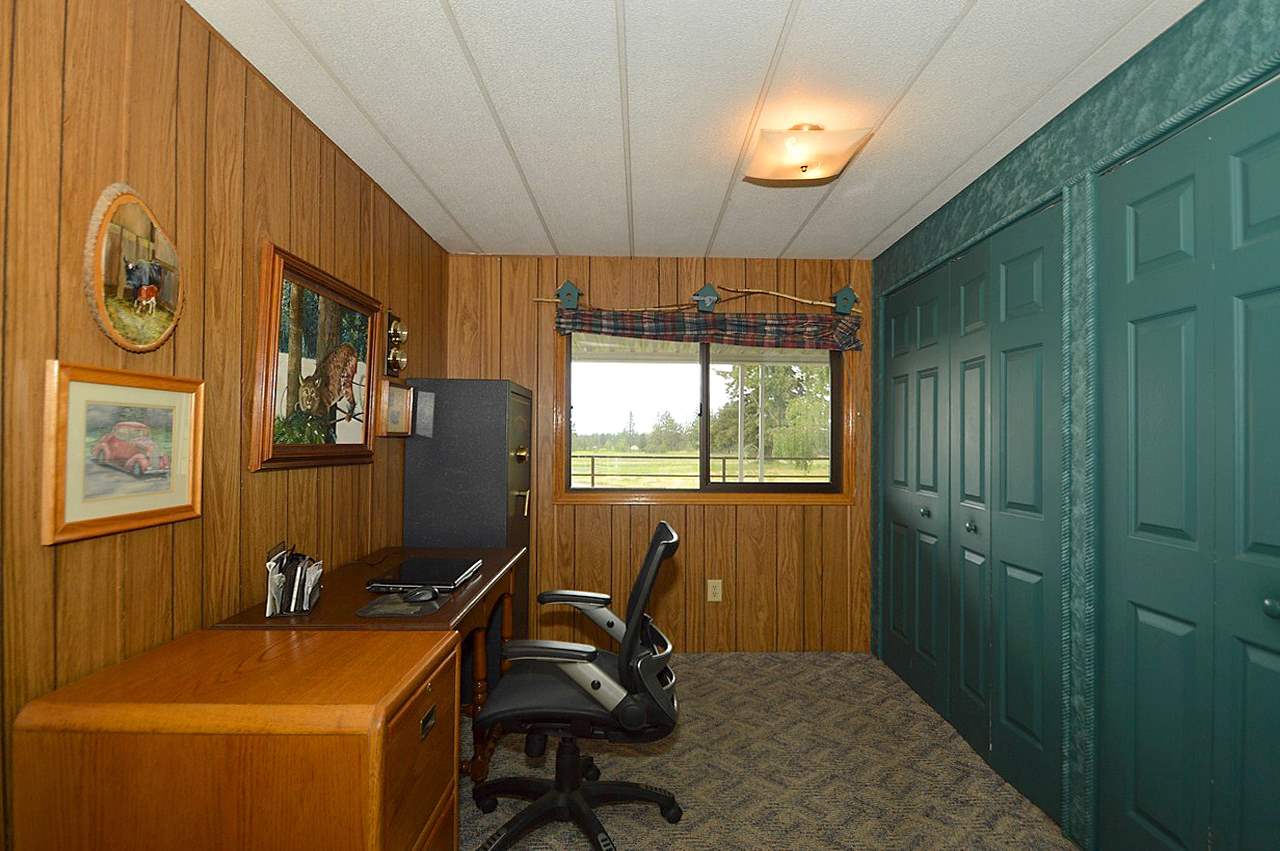 15611 South Keeney Road Spokane, WA 99224 - Photo 8 of 20 Gallery Image 8