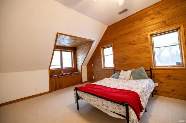 $1,500,000 | 4108 North 100 West, Rochester, IN 46975