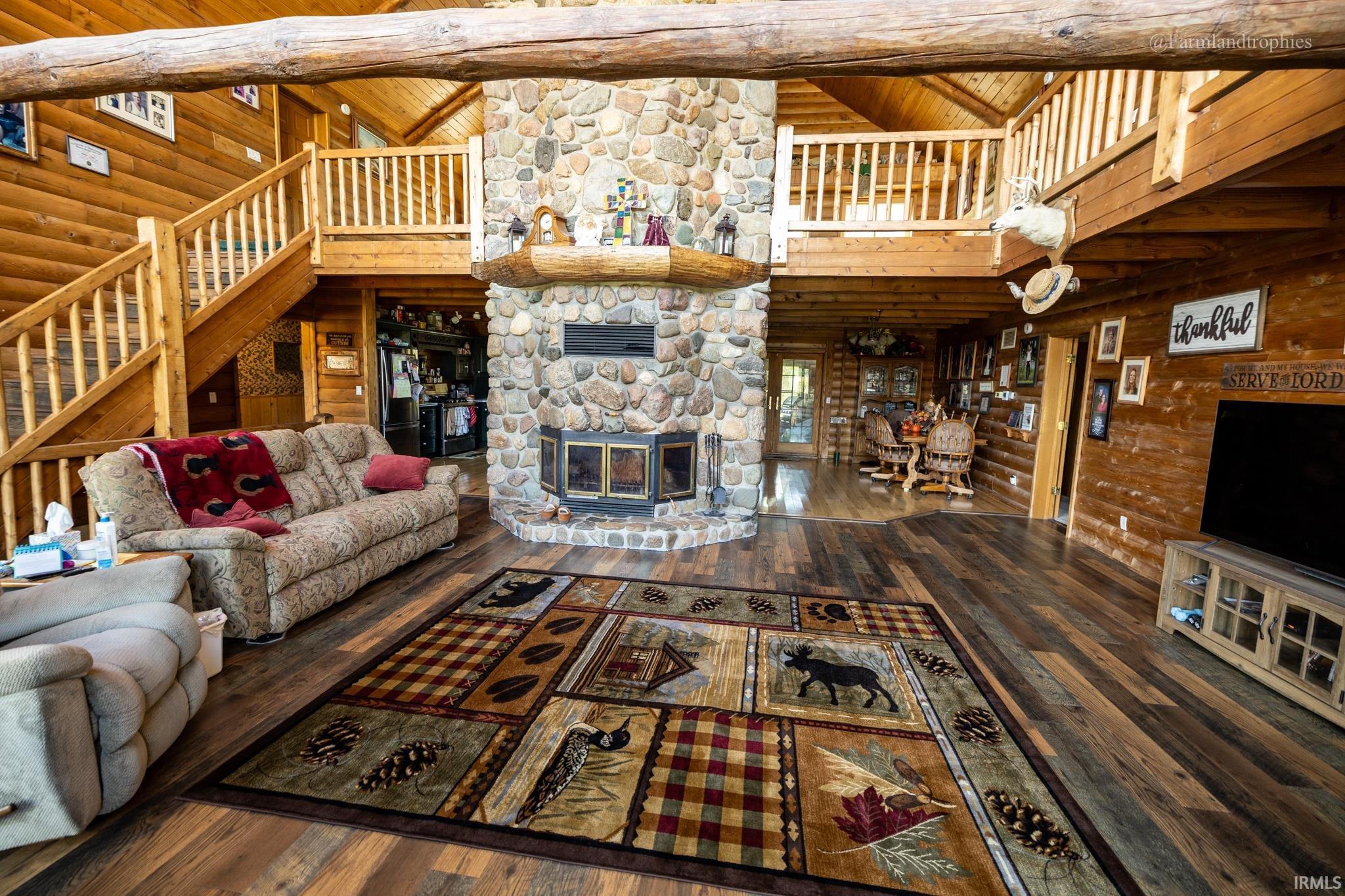 4108 North 100 West Rochester, IN 46975 - Photo 3 of 36