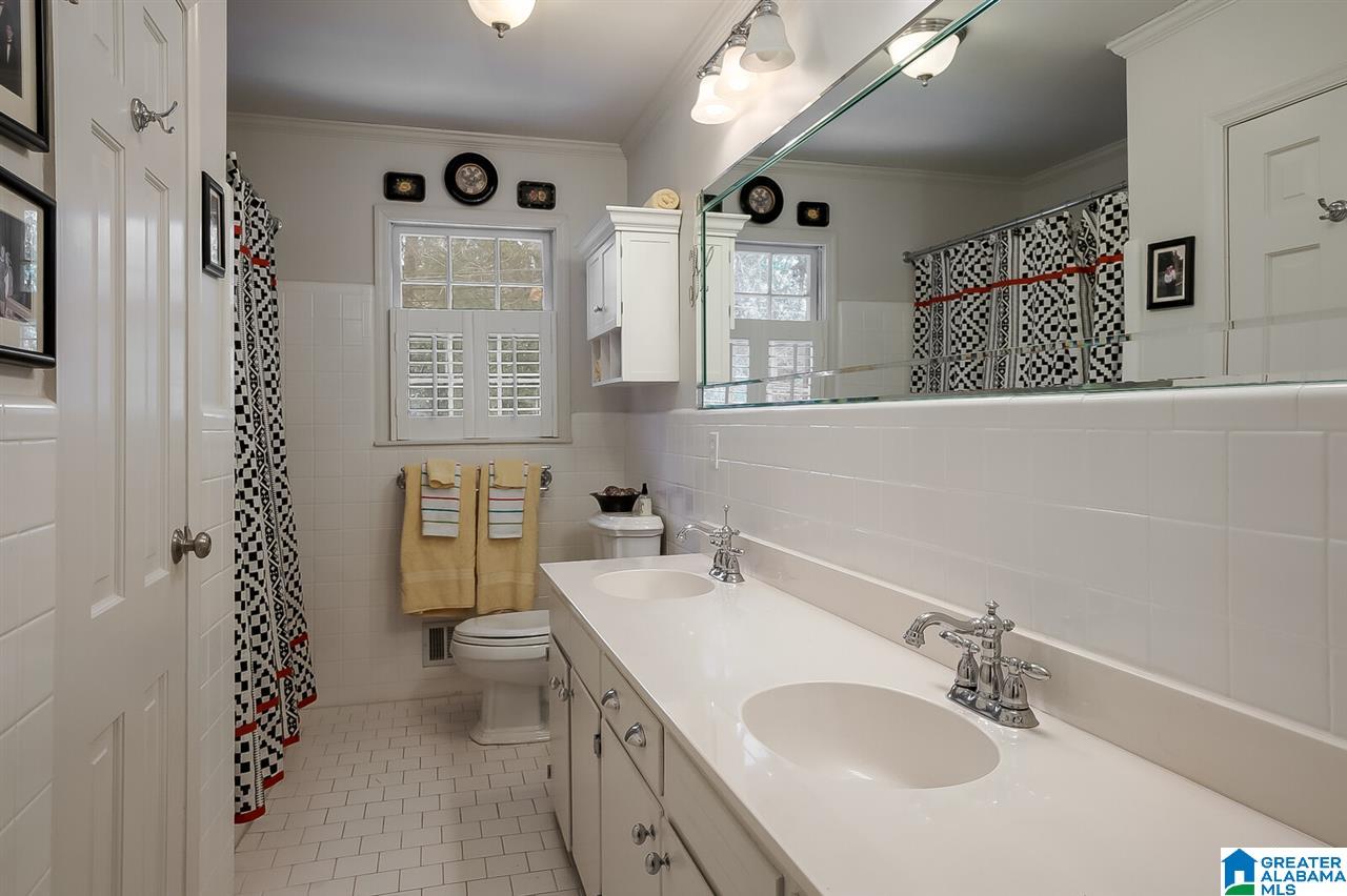 1322 Round Hill Road Birmingham, AL 35216 - Photo 30 of 48