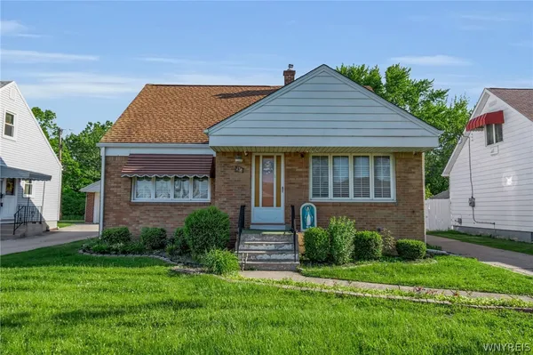 $259,000 | 138 McNaughton Avenue, Cheektowaga, NY 14225
