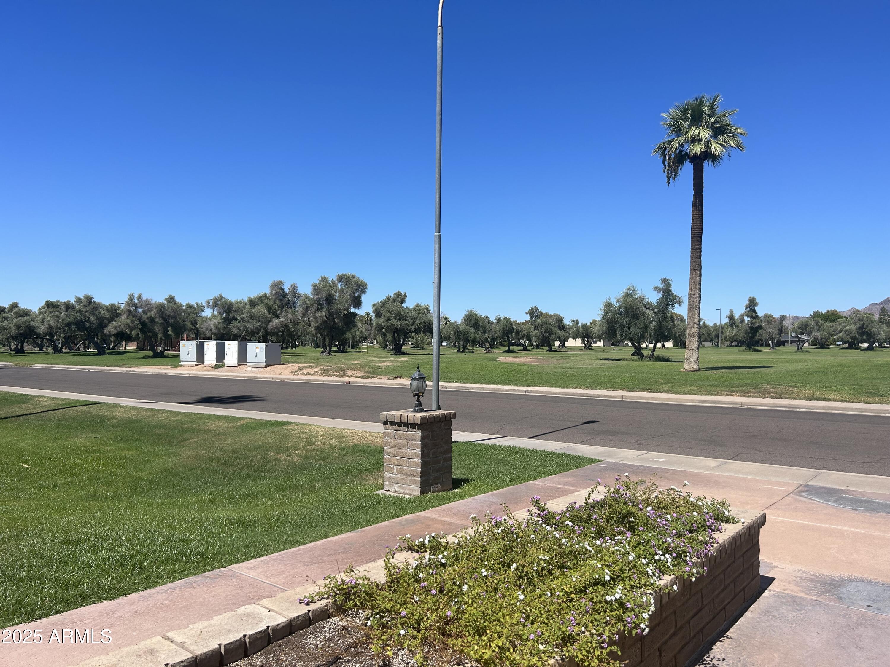 3033 East Devonshire Avenue, Unit 3008 Phoenix, AZ 85016 - Photo 3 of 11 IMG_0173