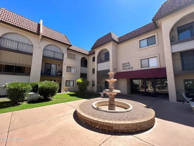 $895 | 3033 East Devonshire Avenue, Unit 3008, Phoenix, AZ 85016