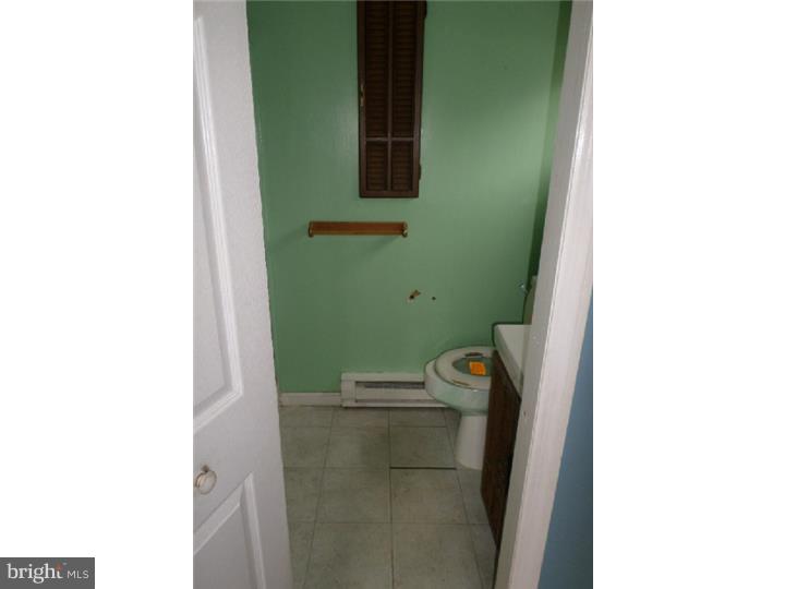 2615 Radcliffe Road Broomall, PA 19008 - Photo 9 of 22 Gallery Image 9
