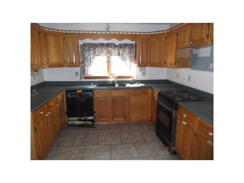 20 Hi Vista Road Brownfield, ME 04010 - Photo 7 of 12 Kitchen.
